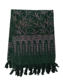 Dunkelgrüner waldbaden lunghi sarong mit filigranen blatt- und geometrischen mustern und schwarzen quasten pareo tuch 160x115cm