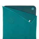 Tealfarbener grip² yoga towel yogatuch mit antirutschnoppen aus mikrofaser und weicher unterseite jungle green