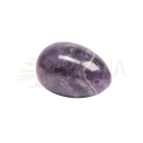 Yoni ei aus amethyst mit glatter ovaler form und tiefvioletter farbe für spirituelle verbindung im mana shop