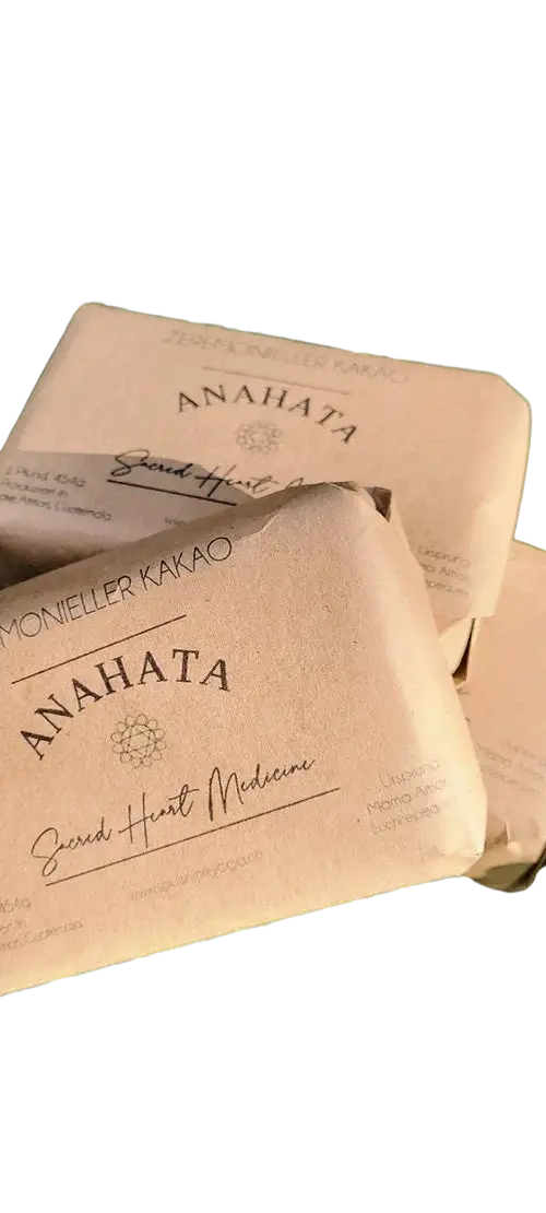 Zeremonieller Anahata Cacao in braunem Kraftpapier, Tara Collective, Süßigkeiten und Snacks, handverpackt, natürliche Schokolade.